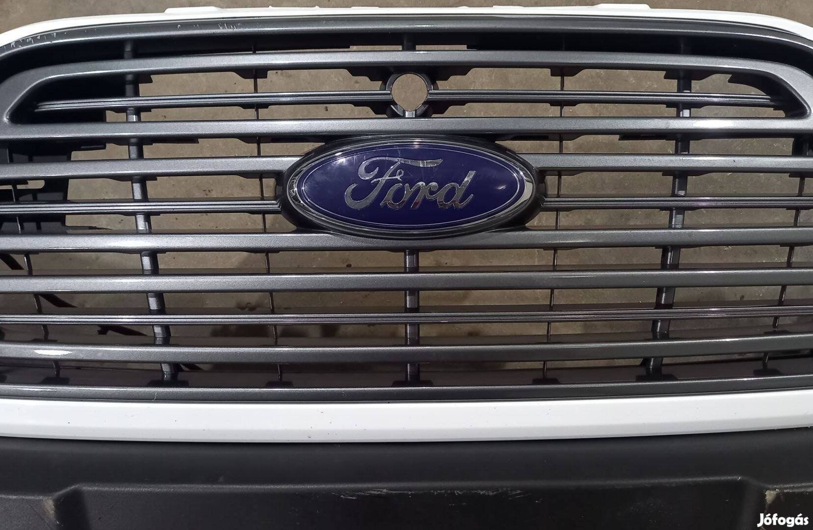 Ford Transit Tranzit MK8 14- Komplett első lökhárító héj díszrács 4993