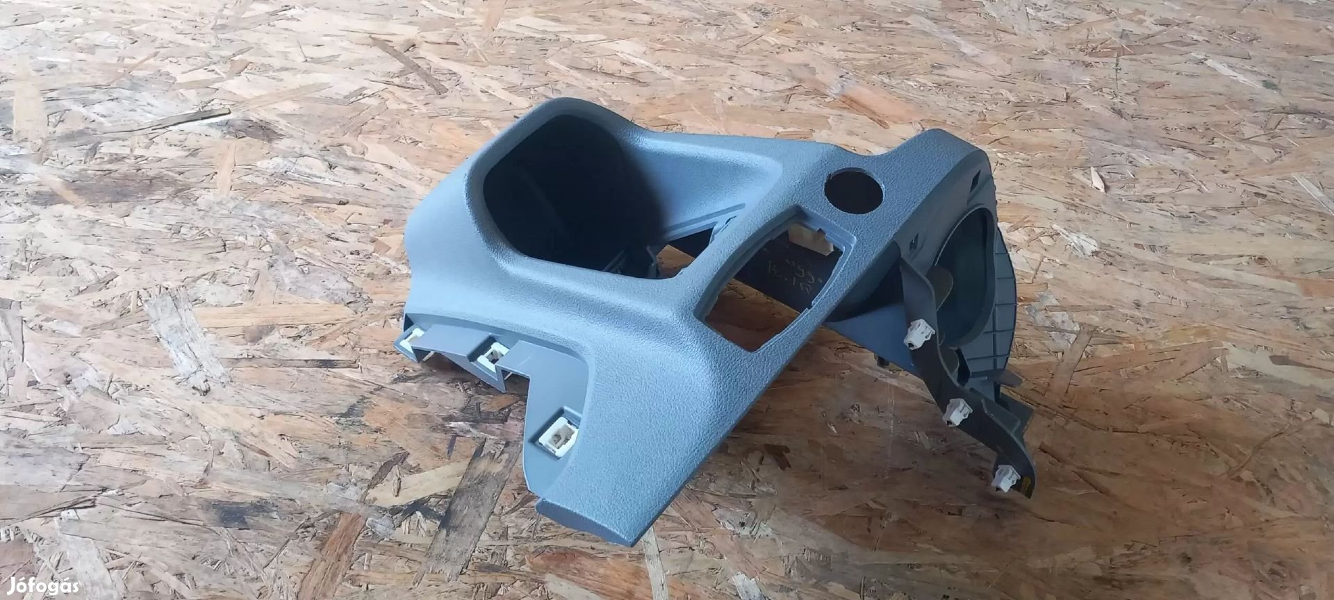 Ford Transit Tranzit MK8 14- Szélső alsó pohár tartó