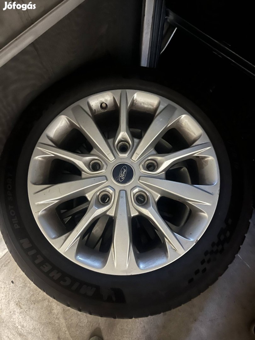 Ford Transit  Custom 18" gyári alufelni nyárigumival