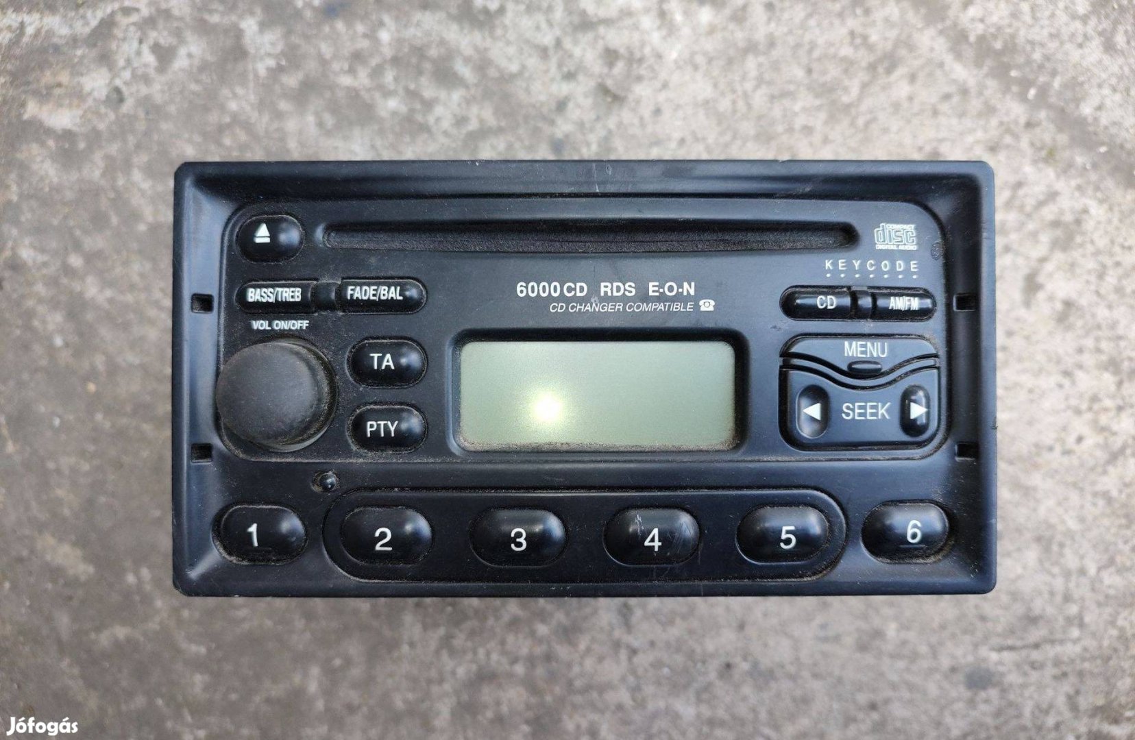 Ford Transit, Mondeo 2 DIN , dupla dines CD rádió
