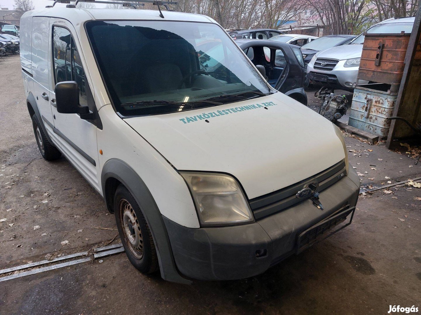 Ford Transit connect karosszéria elemei