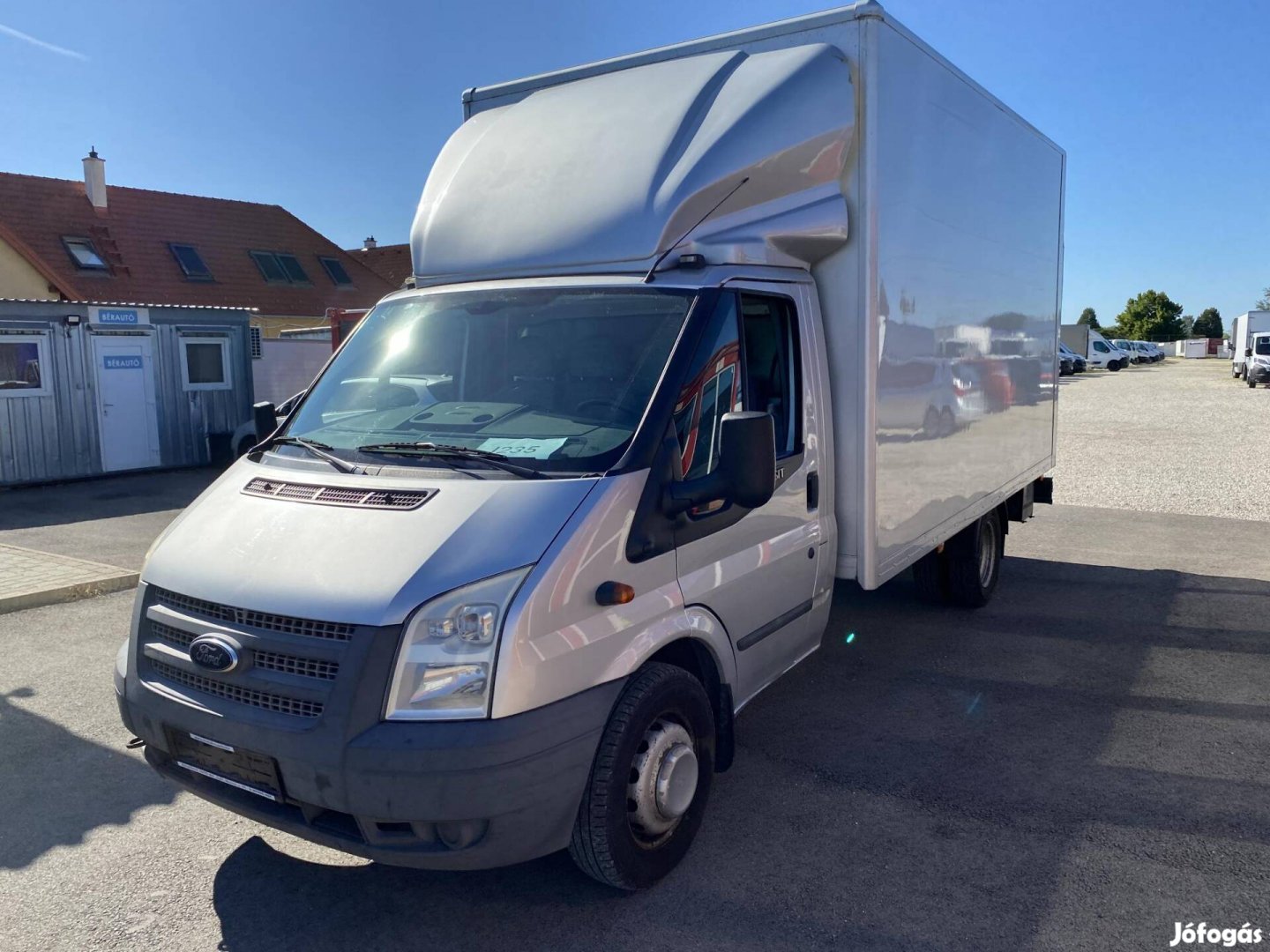 Ford Transit dobozos emelőhátfalas