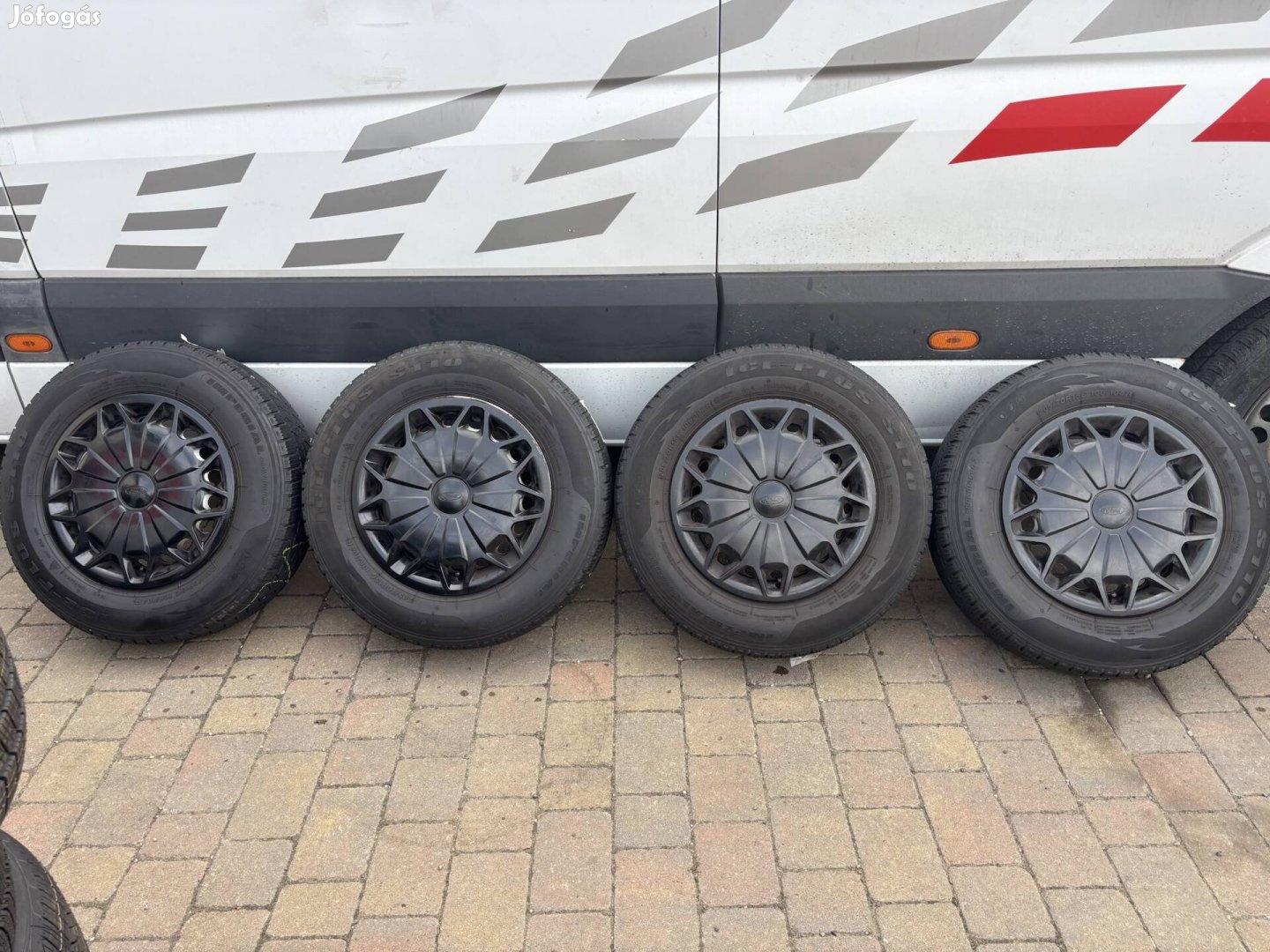 Ford Transit felni  5x160  205/70r15c téli gumi
