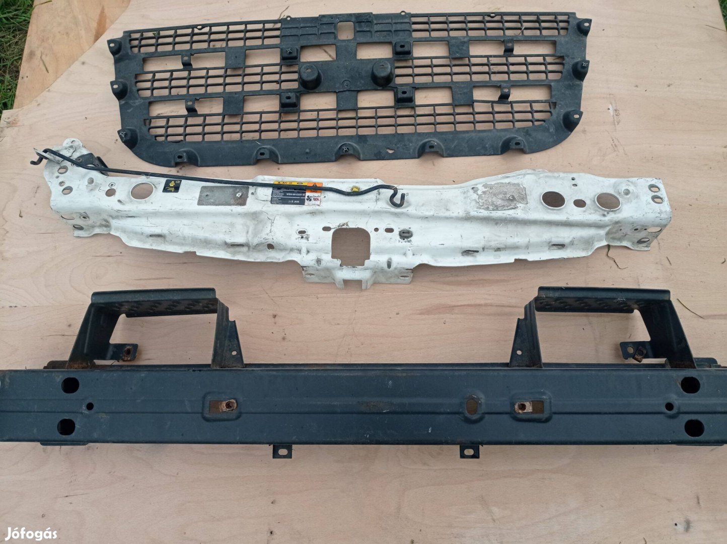 Ford Transit mk7 alkatrészek egyben elvihetők