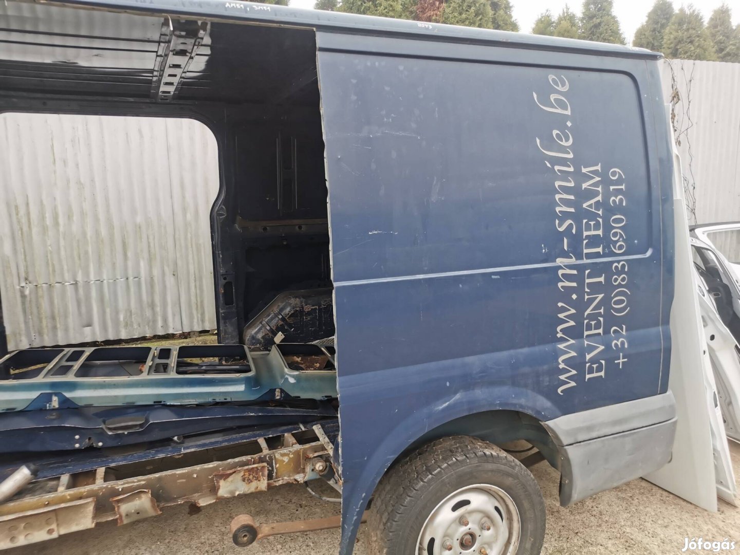 Ford Transit oldalfal sarok negyed hátsó sarvedő eladó 
