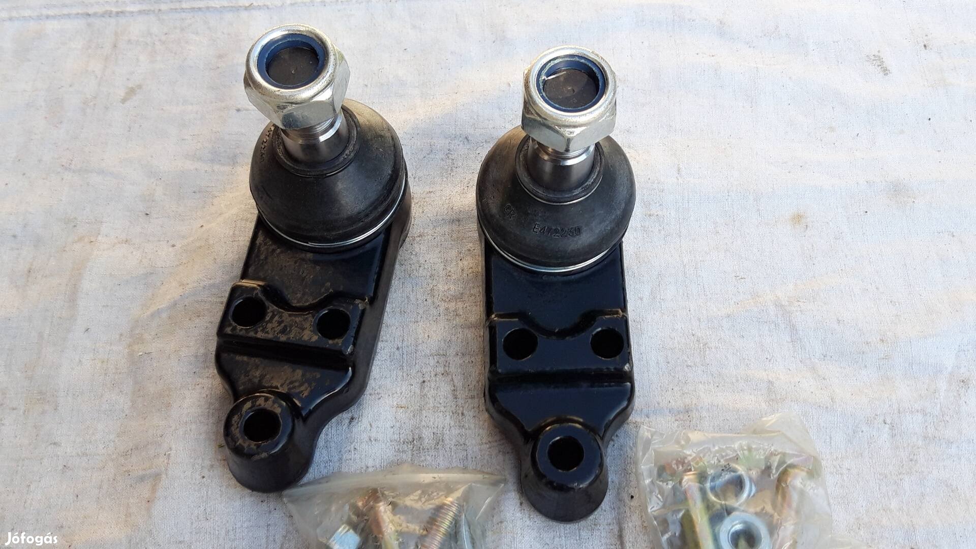 Ford Tranzit alsó trapézgömbfej   2002ig  új 