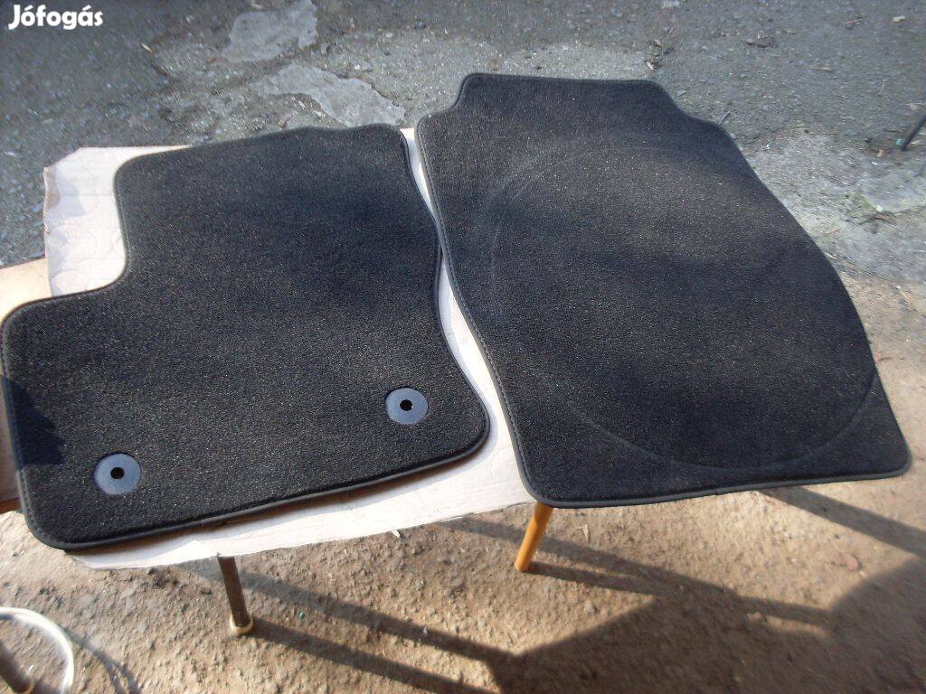 Ford Tranzit szőnyeg. Új