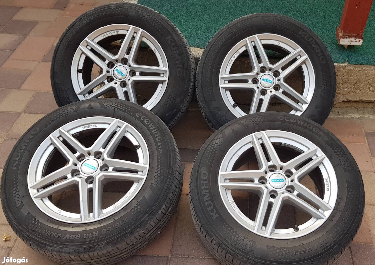 Ford, Volvo alufelni eladó.