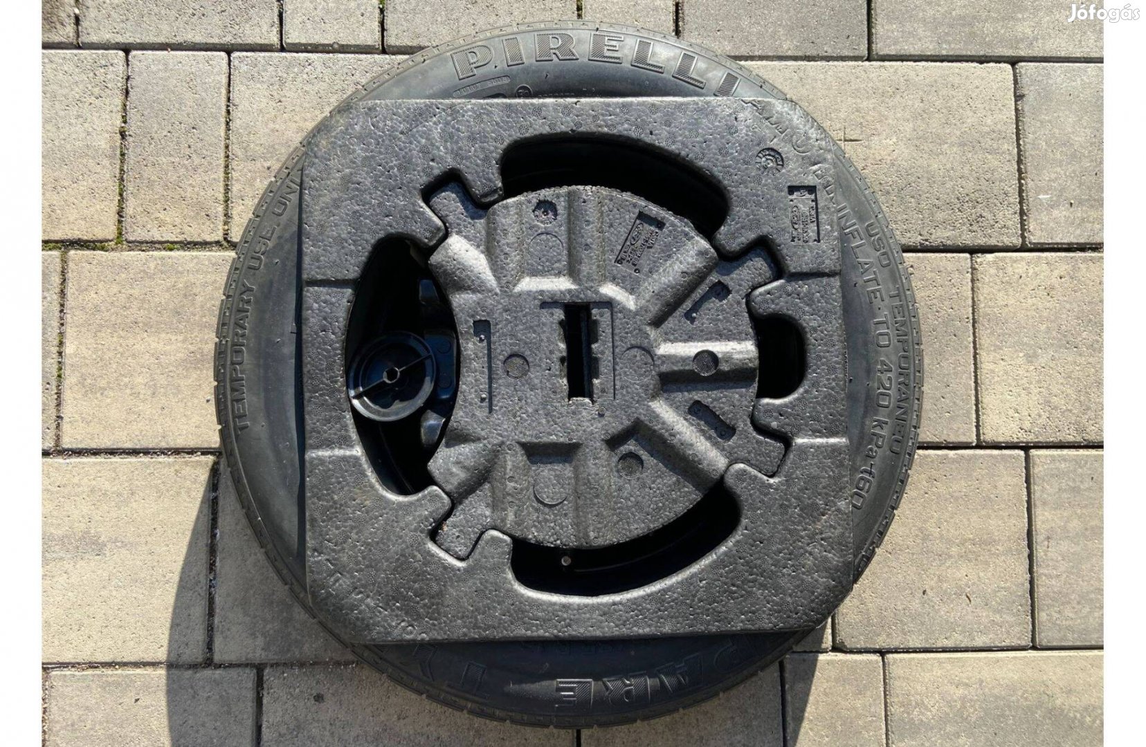 Ford , Volvo Pótkerék , Emelővel 16"