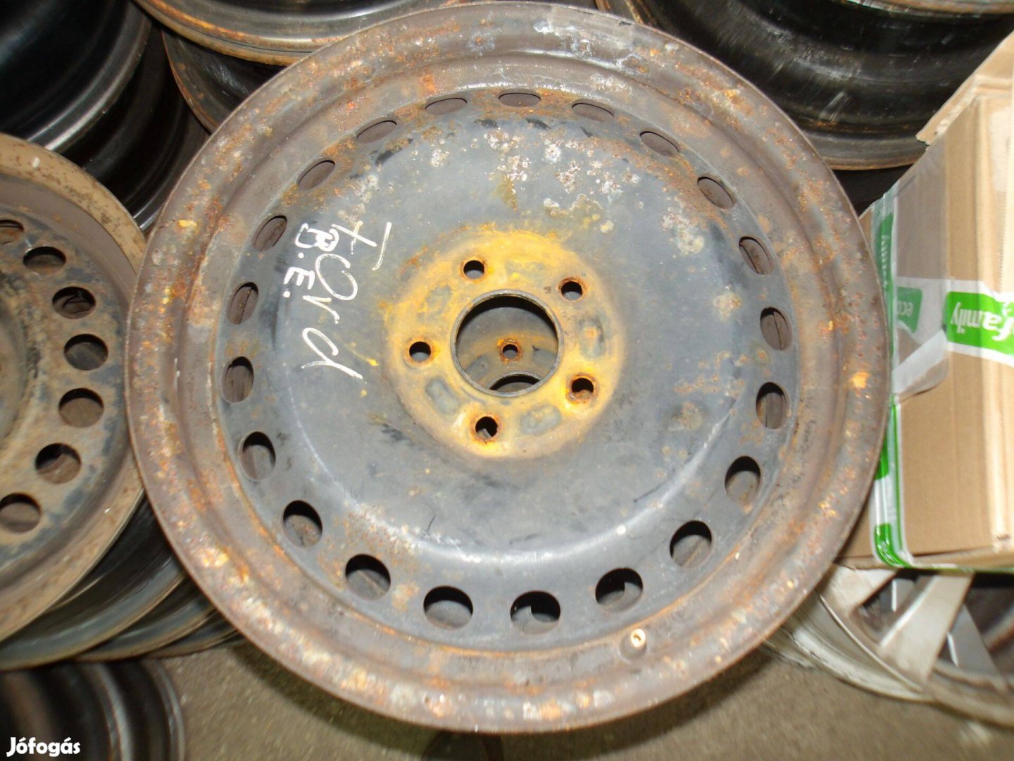 Ford acéfelni lemezfelni 16" 4db