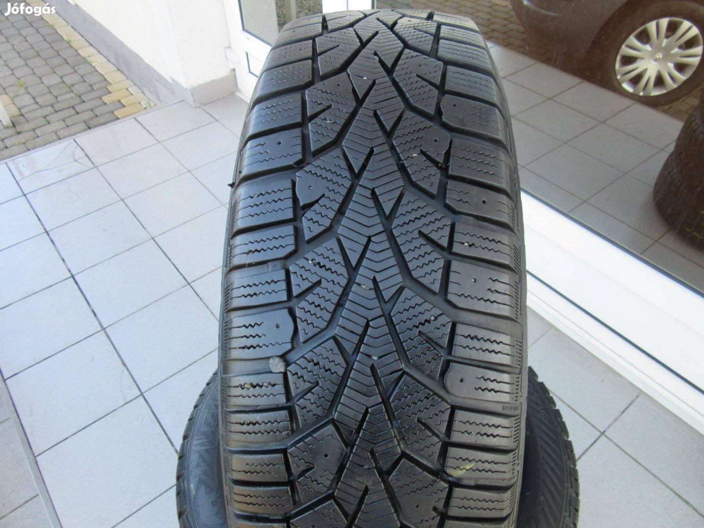 Ford acélfelni 185/65 R15 téli gumival eladó