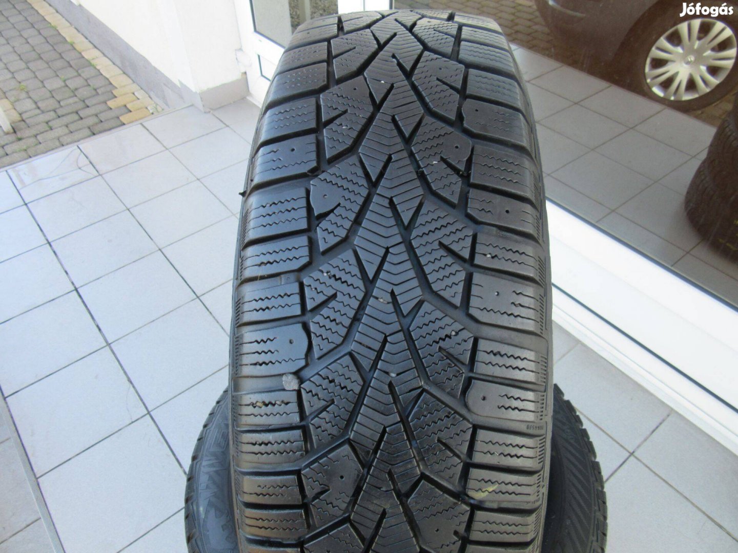 Ford acélfelni 185/65 R15 téli gumival eladó