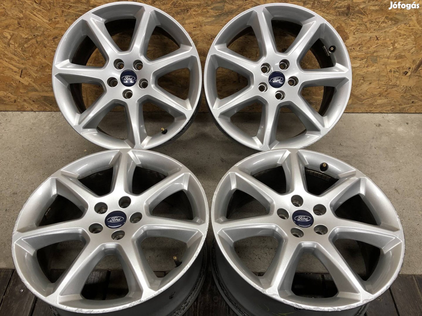 Ford alufelni 16, 17, 18 colos Volvo, több fajta col méret 