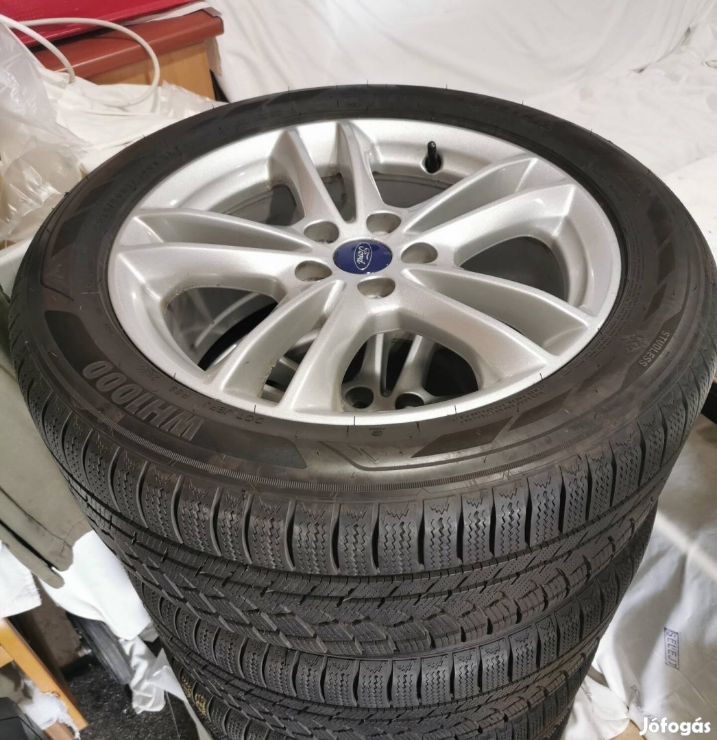 Ford alufelni 235/50r17 téligumi 