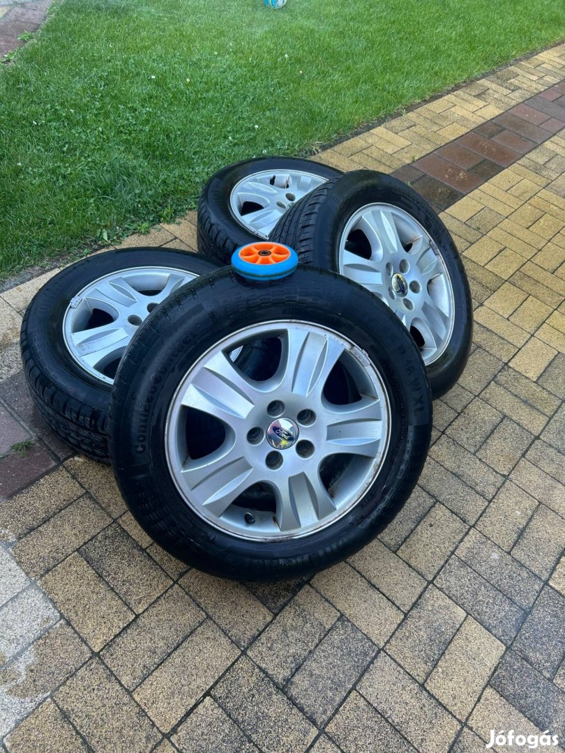 Ford alufelni plusz gumi