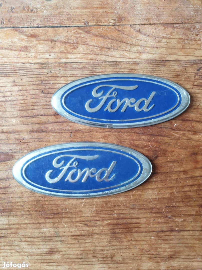 Ford embléma, kettő darab