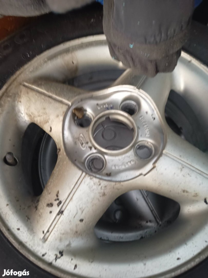 Ford felni eladó 