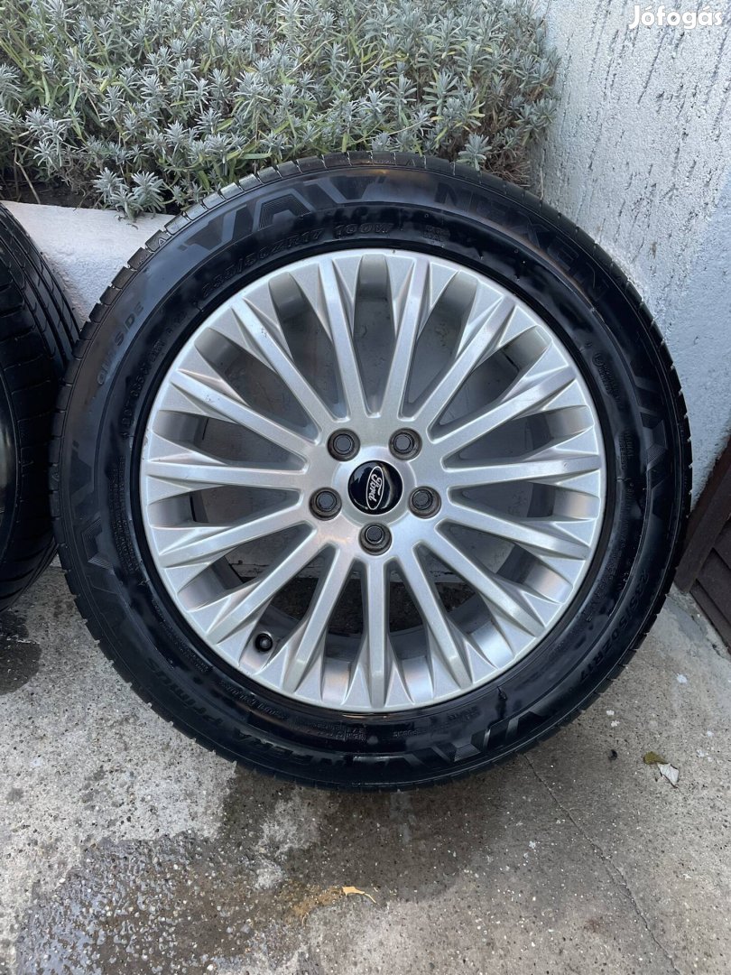 Ford felni garnitúra 5x108 17'