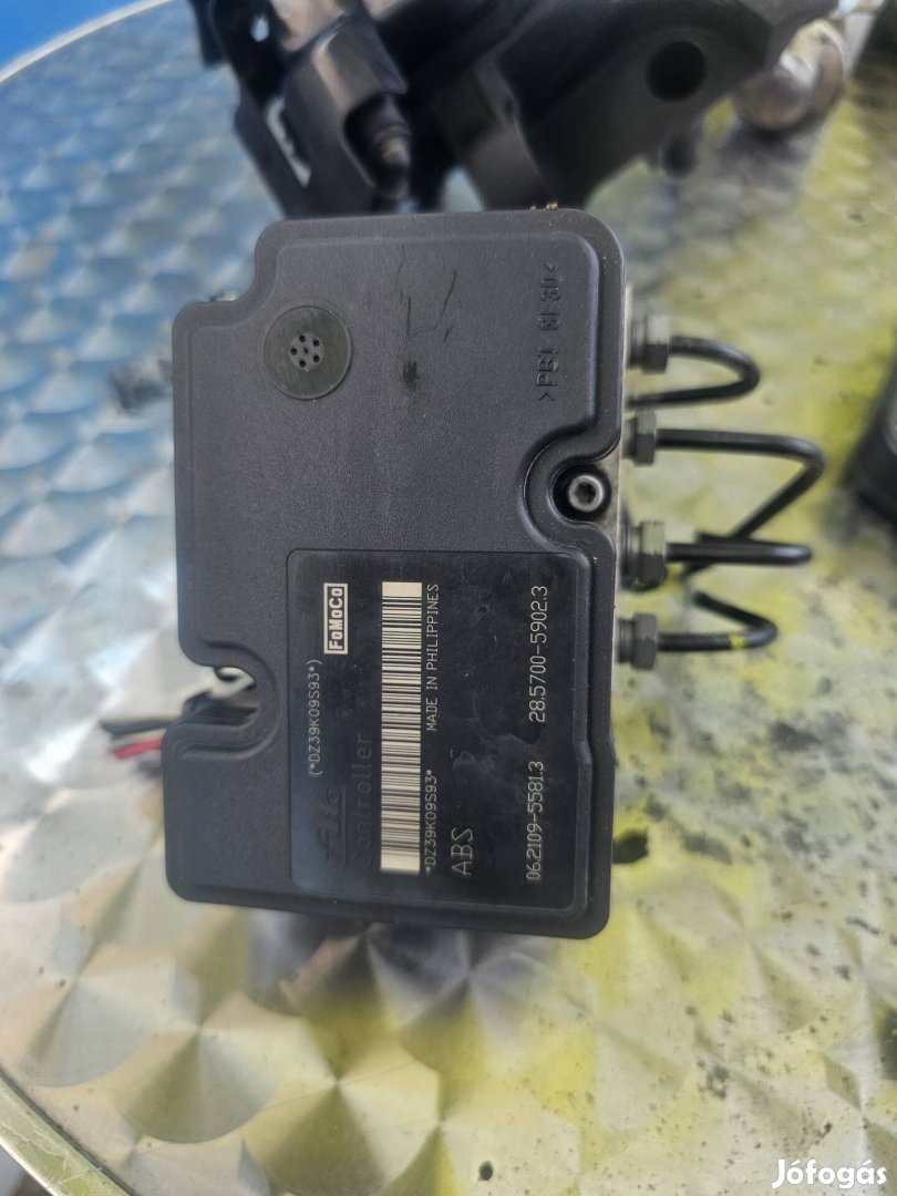 Ford fiesta mk6 abs kocka 20000