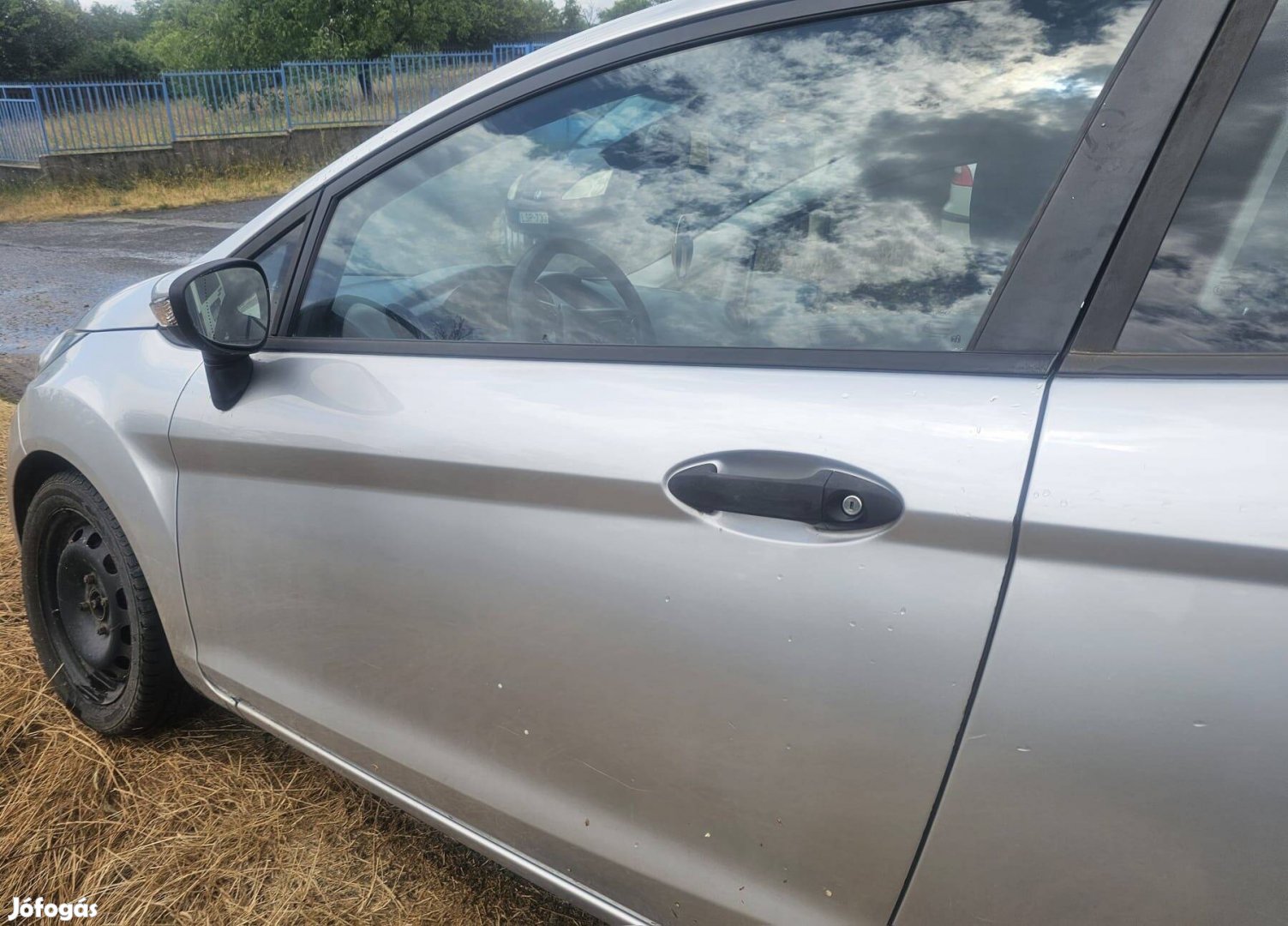 Ford fiesta mk6 bal szürke ajtó 20000