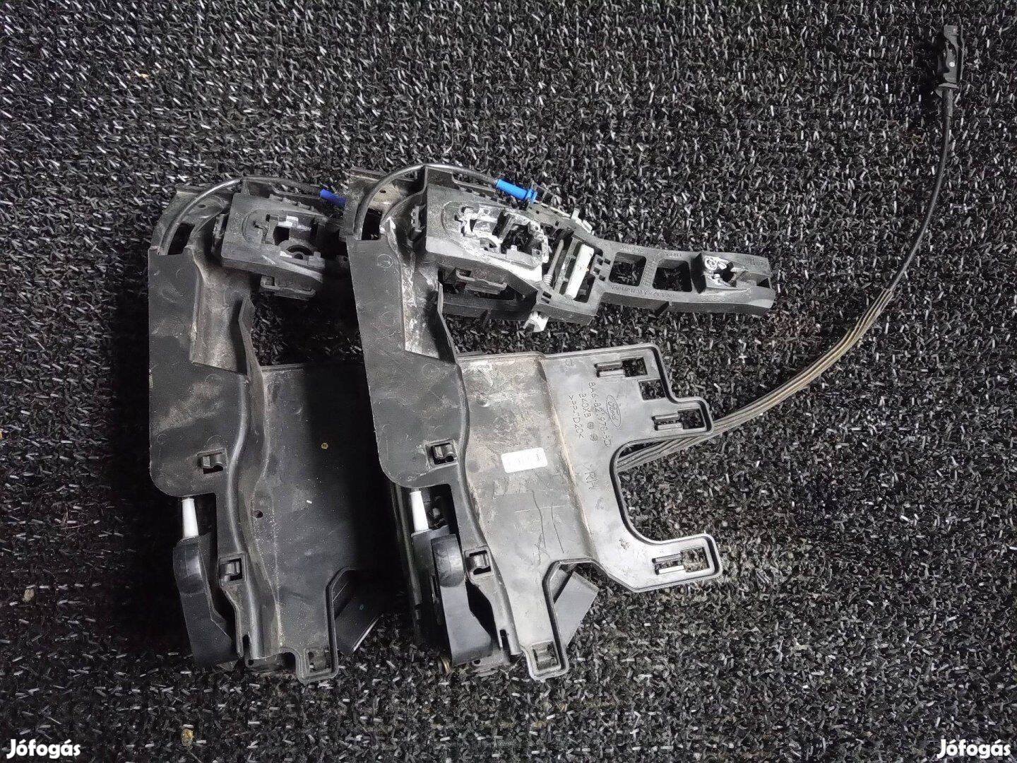 Ford fiesta mk7 jobb első ajtózár 3 ajtós 2008 tól