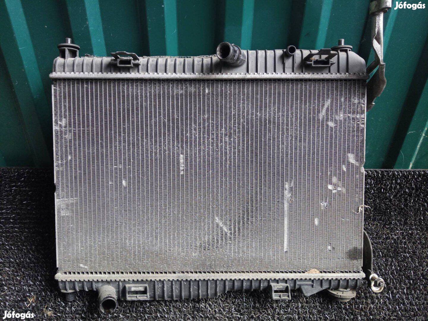 Ford fiesta mk7 vízhűtő víz hűtő 1.6d