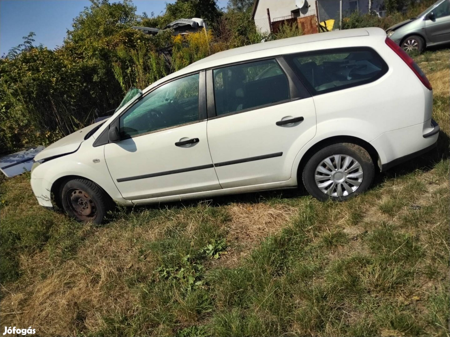 Ford focus 1.4 minden alkatrésze. 