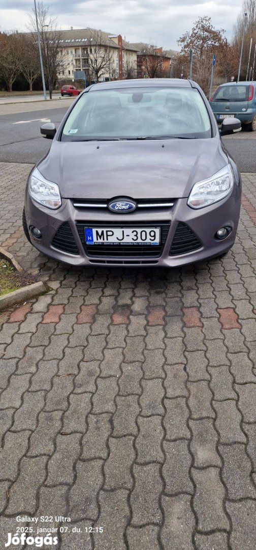 Ford focus 1.6 benzines 2014