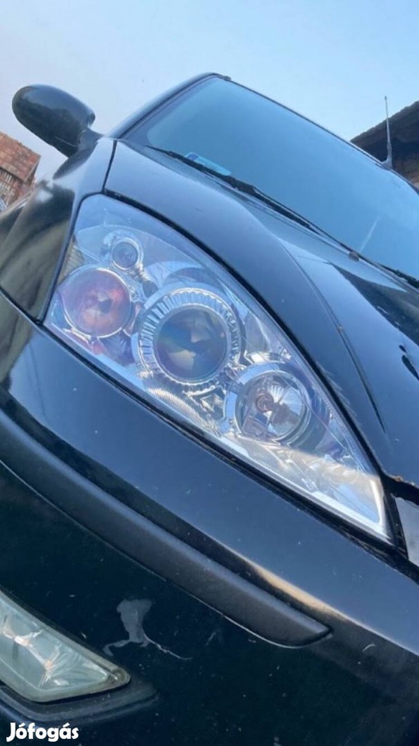 Ford focus 1 első lámpa pár