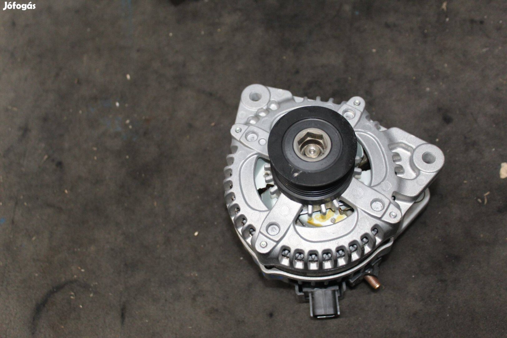 Ford focus C max 1.8TDCI 2005-2012 generátor 4M5T-10300-BB (314)