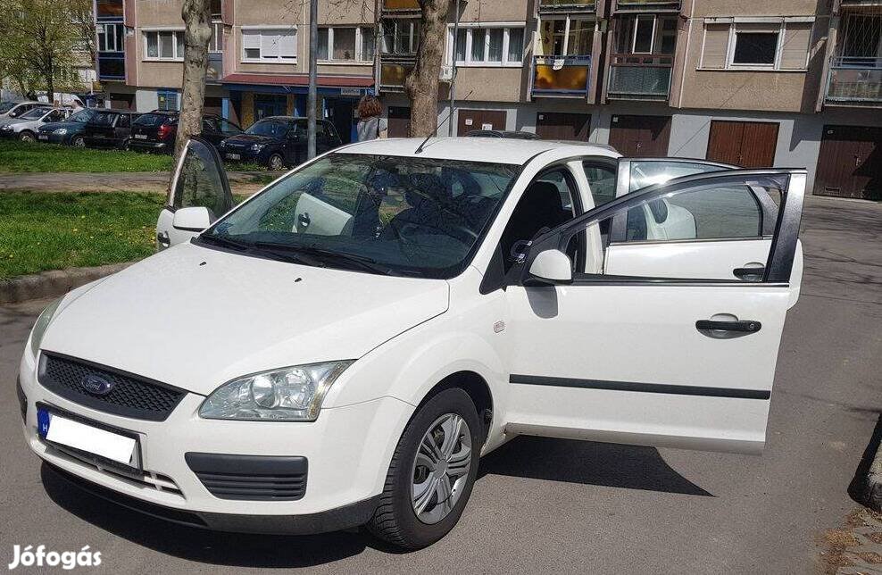 Ford focus II jobb oldali ajtók,bal oldali ajtók 2005-2008-ig!