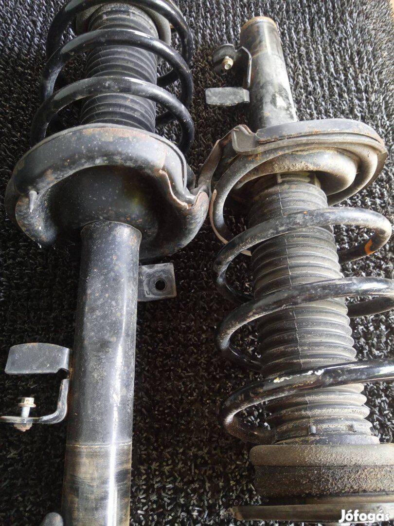 Ford focus MK3 gólyaláb lengéscsillapító