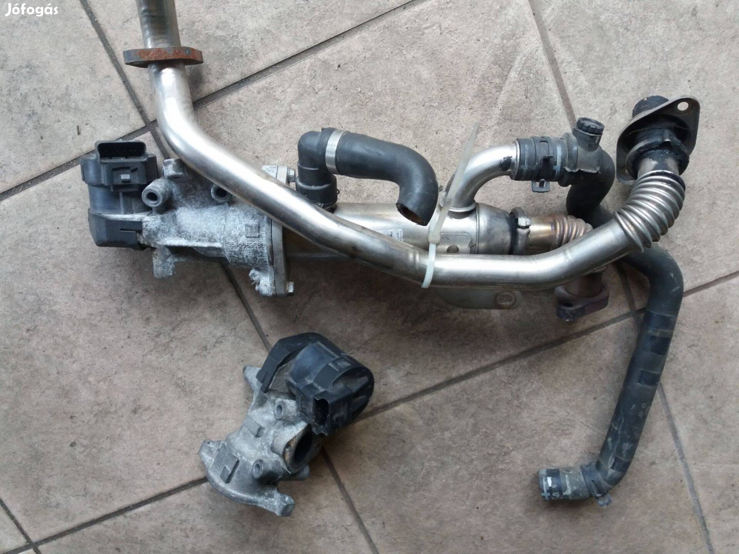 Ford focus c-max egr szelep 20000.- egr hűtő 8000.- 2.0tdci motorhoz!