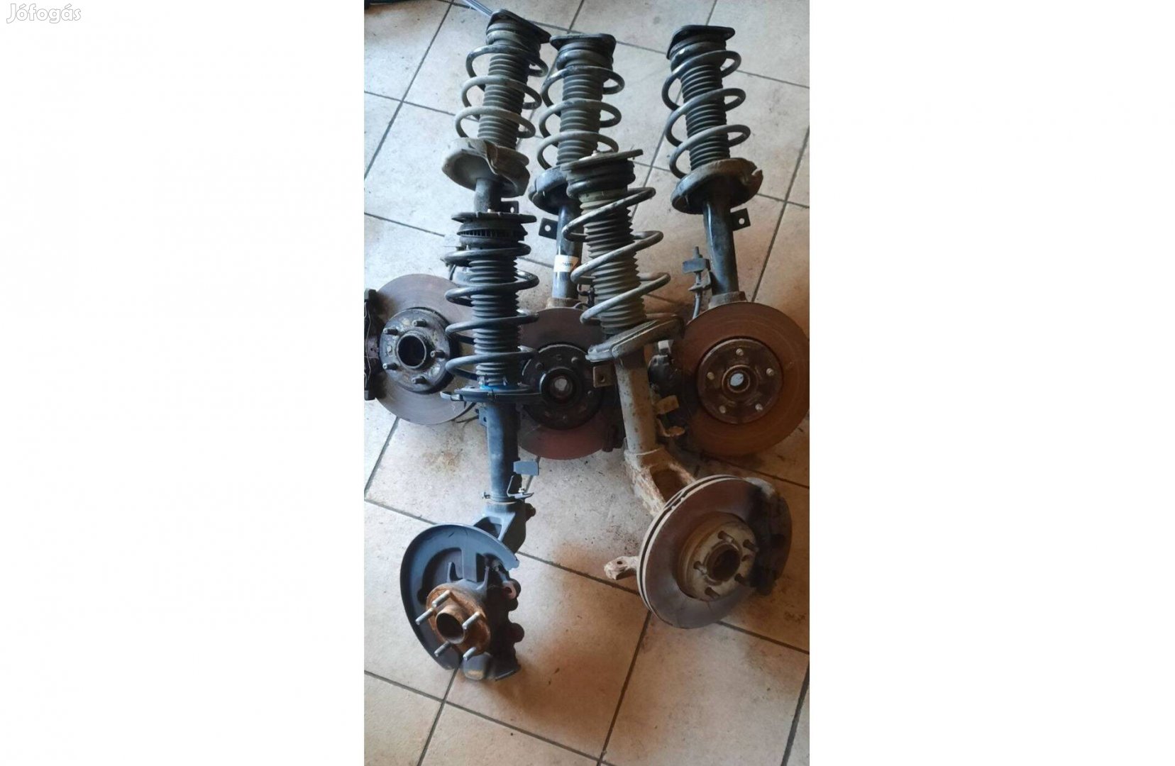Ford focus gólyaláb rugóval csonkállvánnyal 25000.-2011-2018