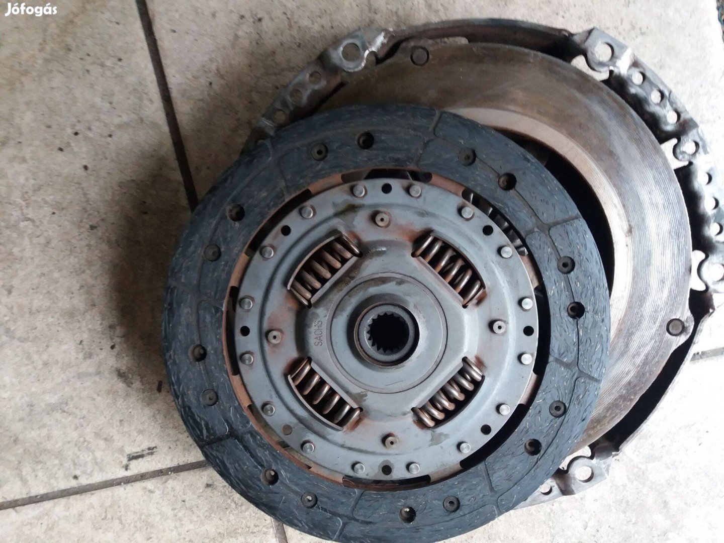 Ford focus mk2 kuplungszerkezet tárcsával 1.6 benzineshez 20000.-