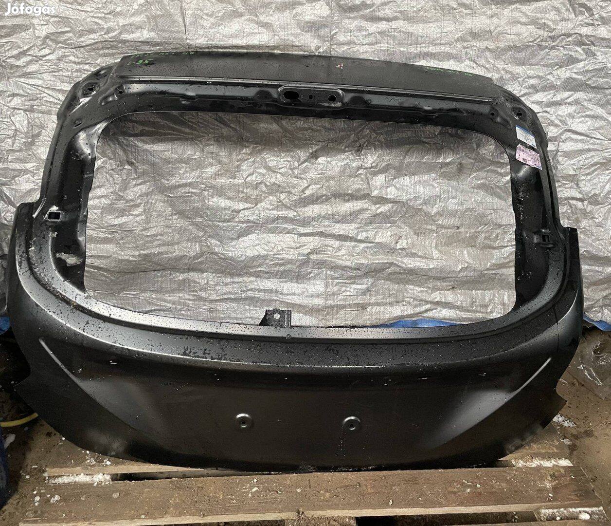 Ford focus mk3 -5 ajtós Csomagtér ajtó
