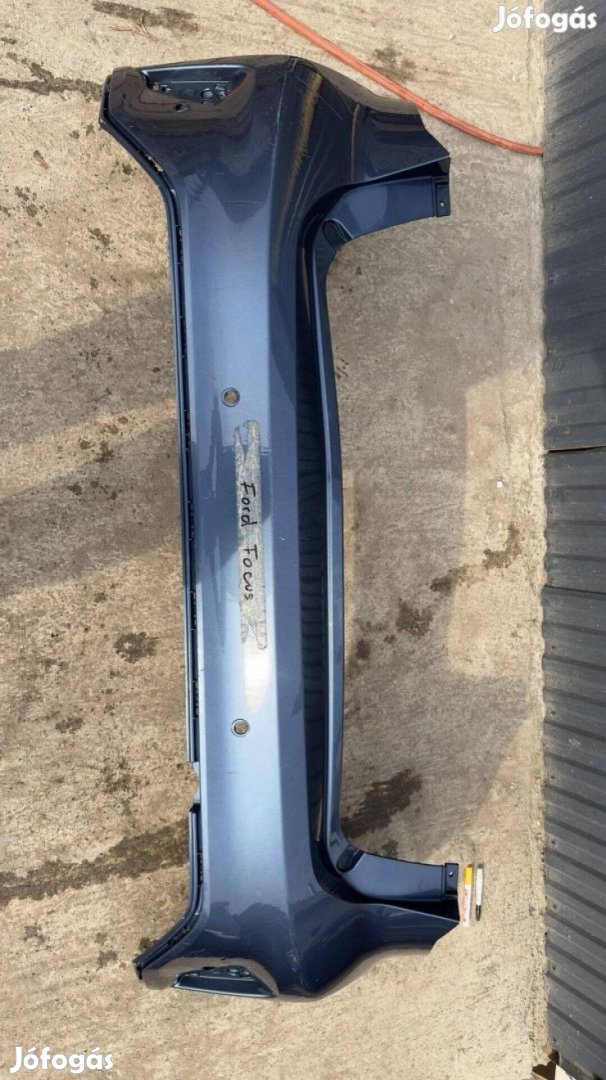 Ford focus mk4 5 ajtós hátsó lökhárító