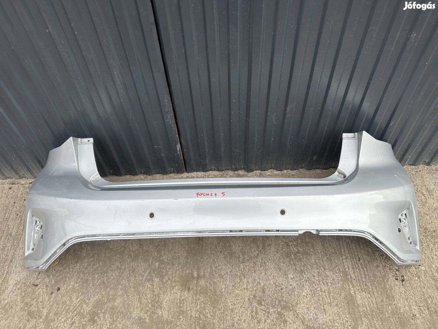 Ford focus mk4 5 ajtós hátsó lökhárító HB