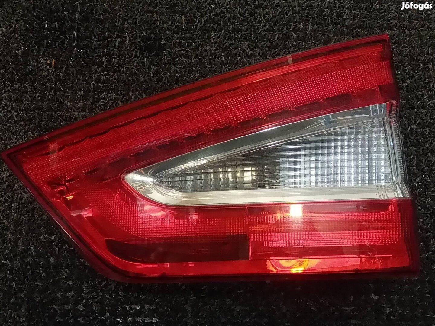 Ford galaxy jobb hátsó lámpa led csomagtérajtóban lévő