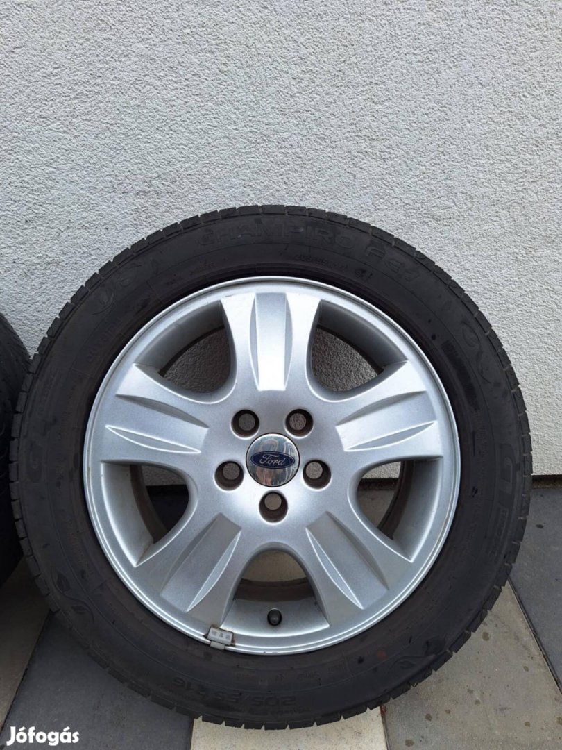 Ford gyári 16 colos felni nyárigumikkal Focus Mondeo Volvo Jaguar