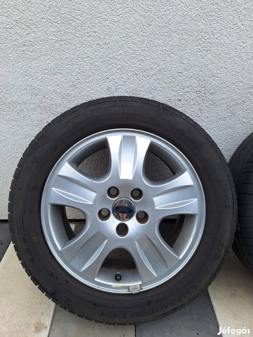 Ford gyári 16 colos felni nyárigumikkal Focus Mondeo Volvo Jaguar