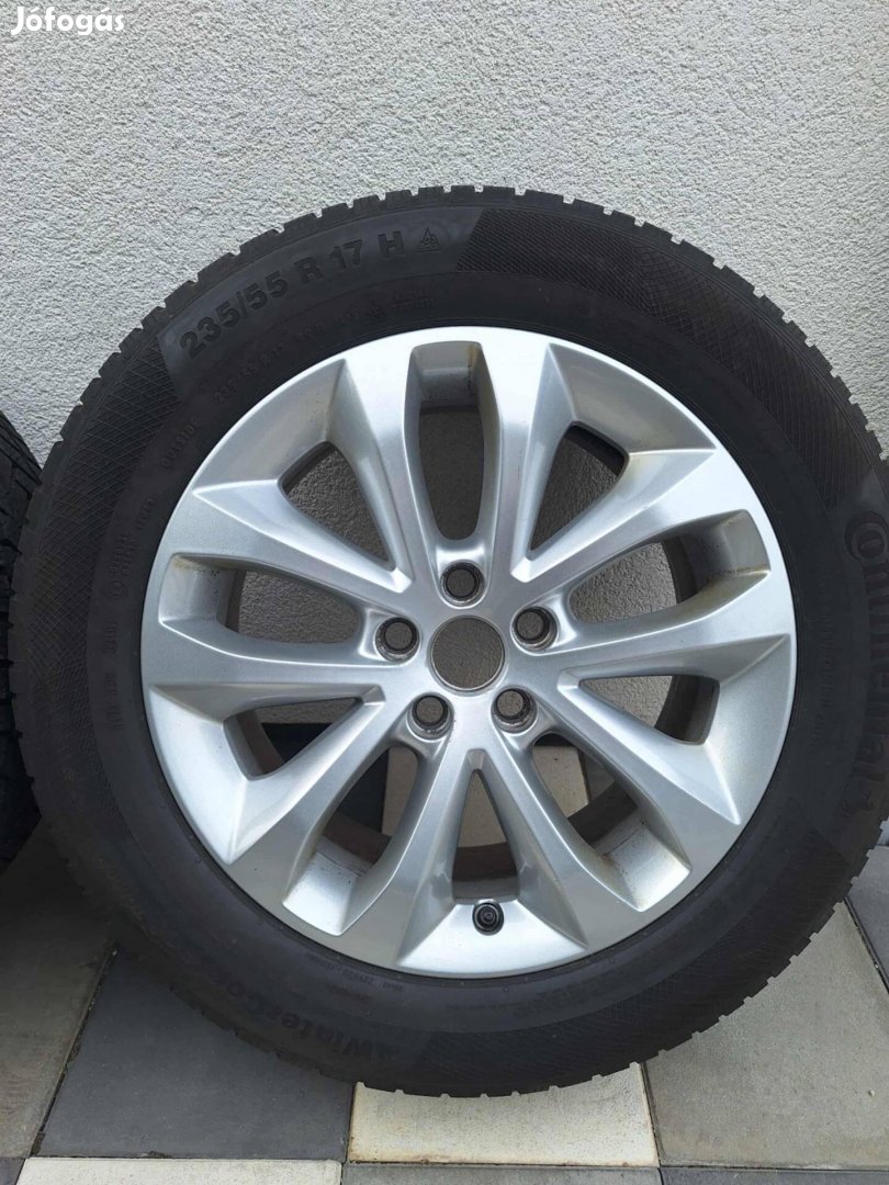 Ford gyári 17 colos felni újszerű téligumikkal Kuga Galaxy Smax Jaguar