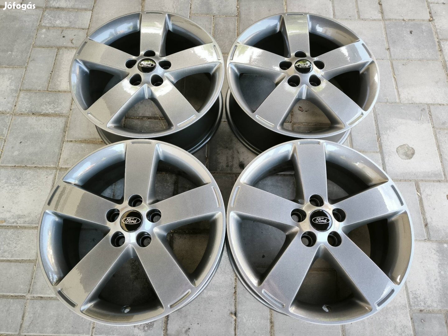 Ford gyári alufelni 17"