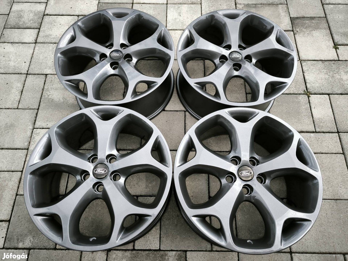 Ford gyári alufelni 18"