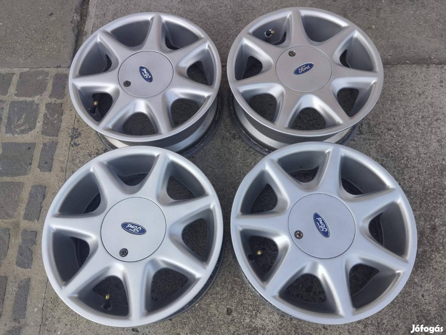Ford gyári alufelni, 4x108, 63.4, 6x15, et40
