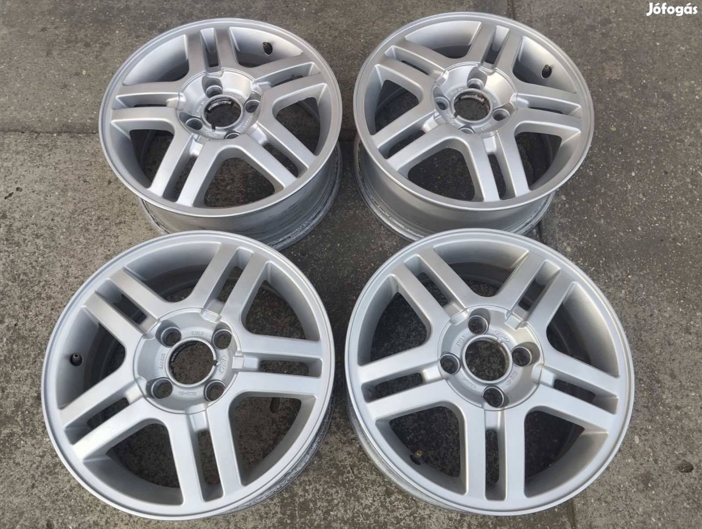 Ford gyári alufelni, 4x108, 6x15, 63.4, et52.5