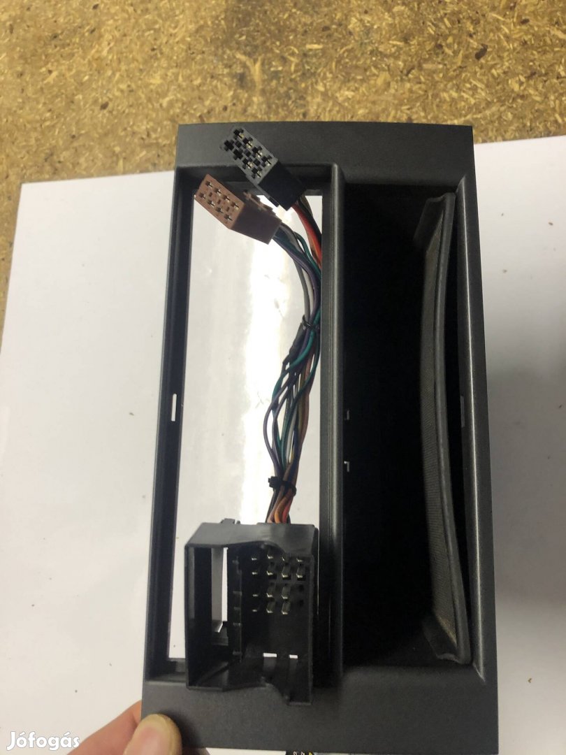 Ford gyári rádió CD átalakító