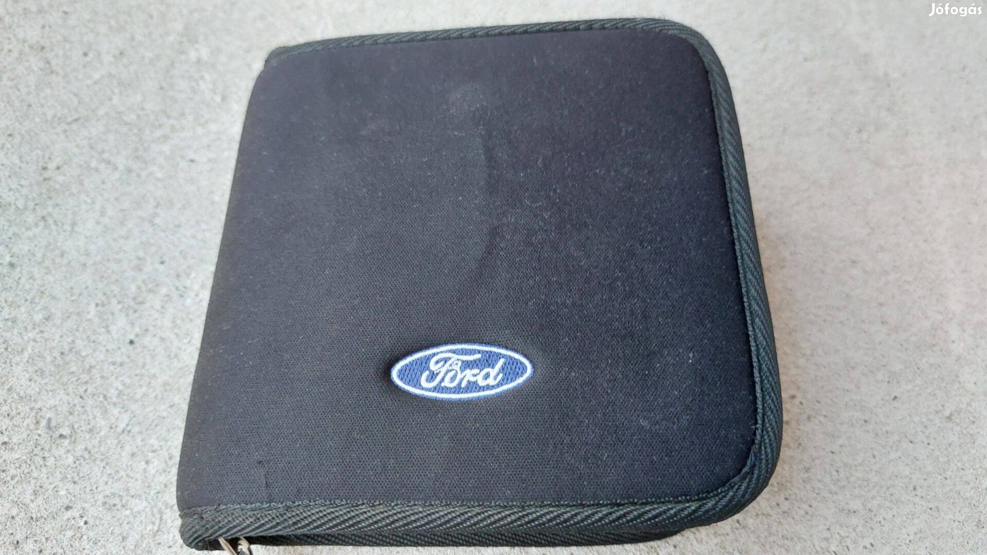 Ford márkájú autós CD DVD tartó eladó