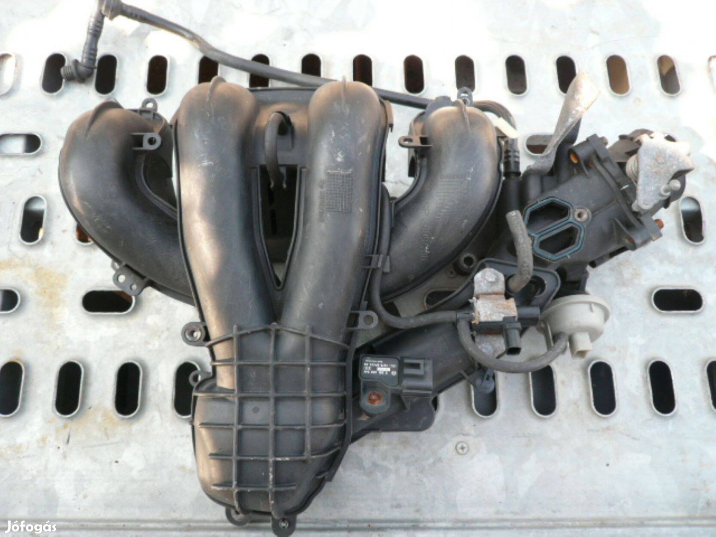 Ford mondeo MK3 2,0 benzines szívócsonk Cjba motorkód 2001-2007