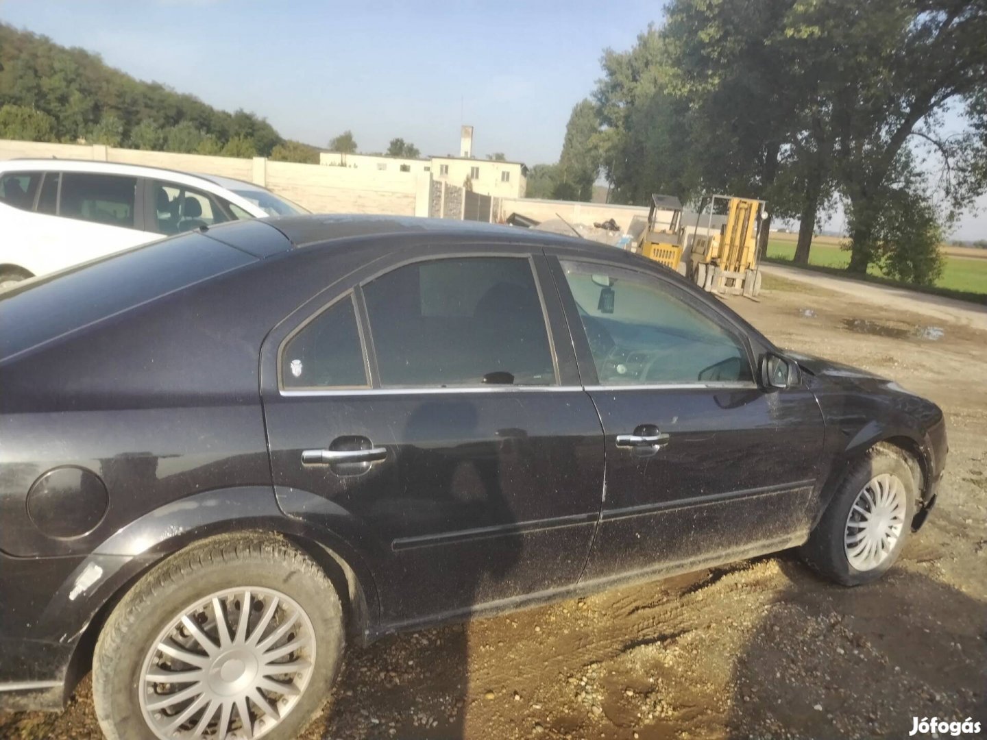 Ford mondeo Mk3 1.8 bontott alkatrészei 